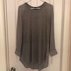 Long sleeve grey top